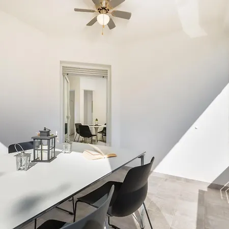 In Barbariga-apartment 1 Διαμέρισμα *